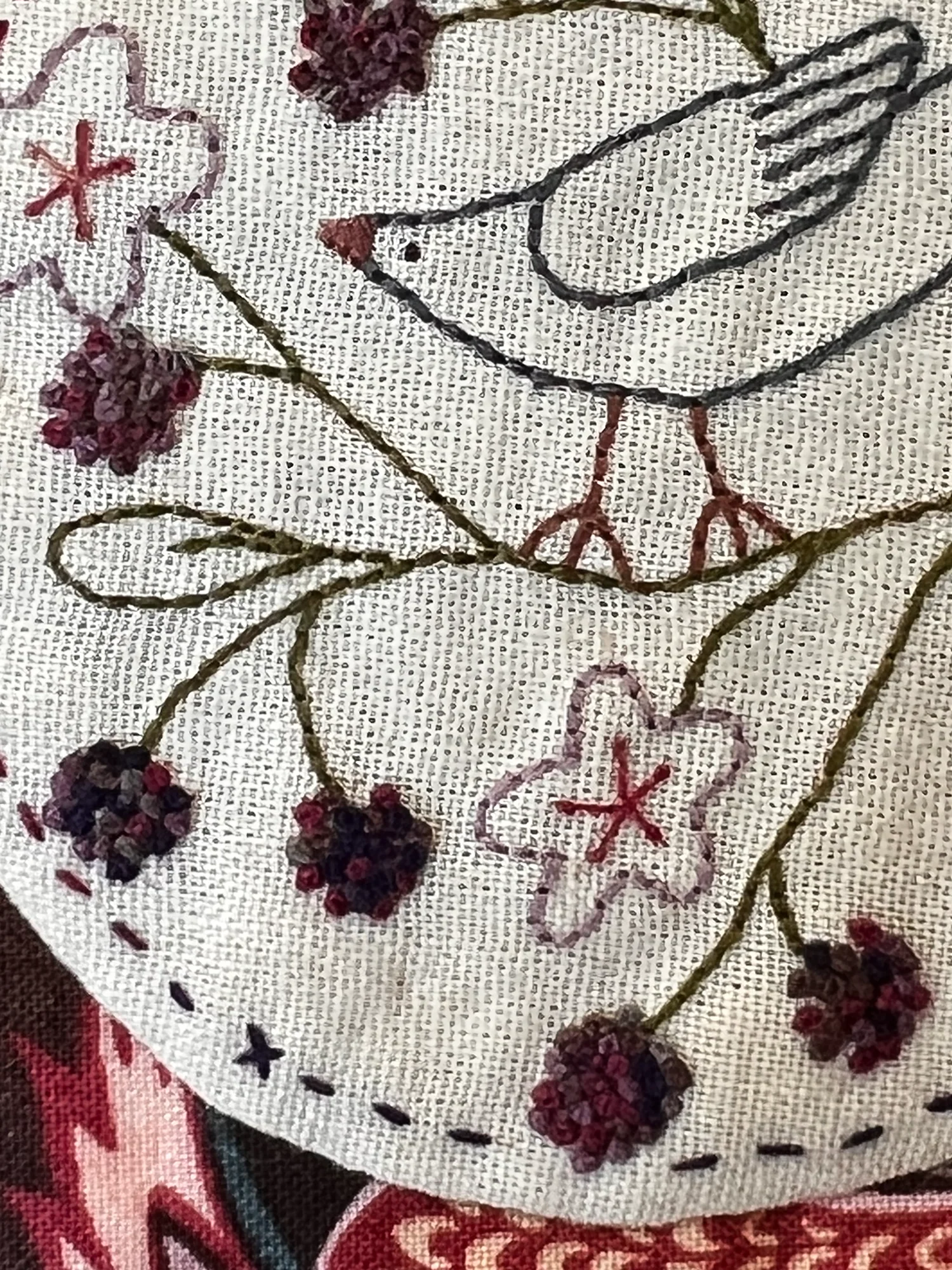 Bird in the Blackberries Sewing Roll - Image 6