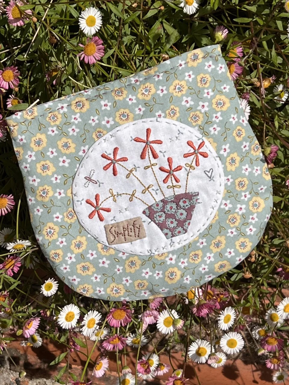 Daisy Do Pouch - Image 2