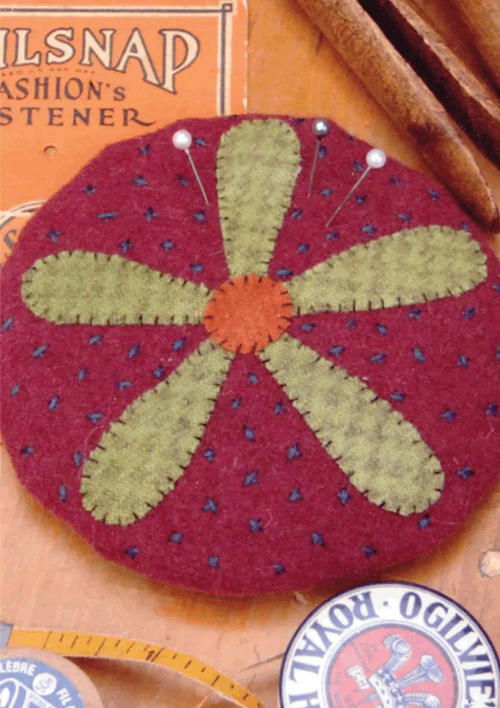 Lazy Daisy Pincushion