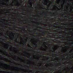 Valdani - 8112 - Black Medium (3 Stranded Floss)