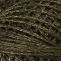 Valdani - 8121 - Brown Black Light (3 Stranded Floss)