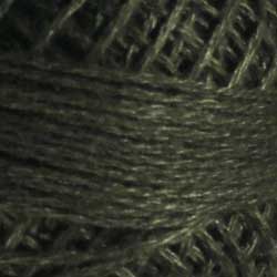 Valdani - 8122 - Brown Black Medium (3 Stranded Floss)